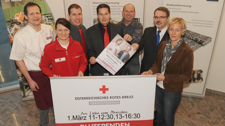 Blood donation campaign at weba in cooperation with the Austrian Red Cross Upper Austria and the ÖAAB at the Austrian site