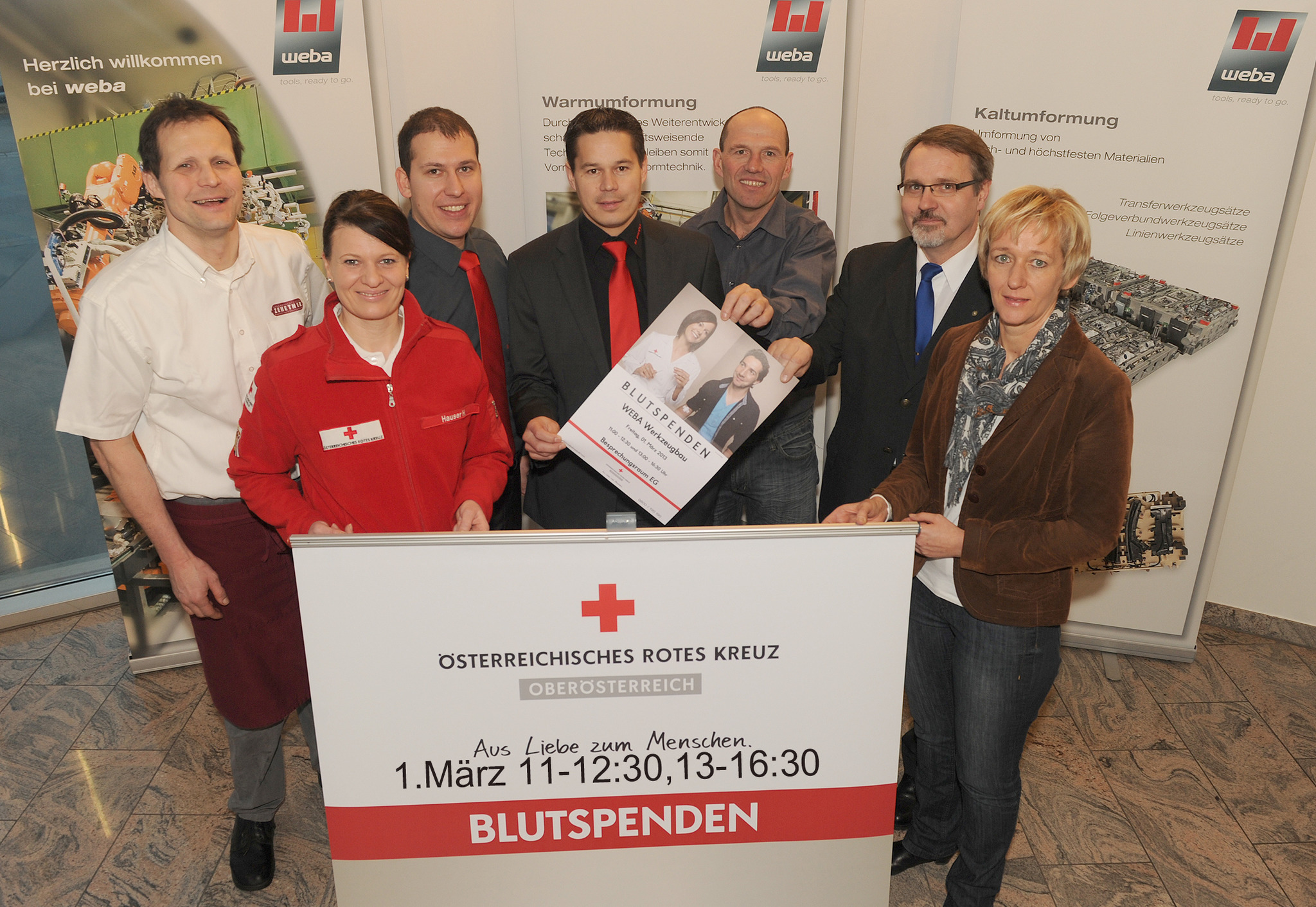 Blood donation campaign at weba in cooperation with the Austrian Red Cross Upper Austria and the ÖAAB at the Austrian site